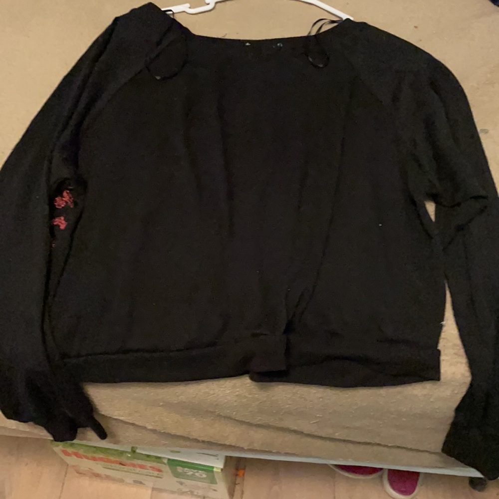 Top - Picture 3 of 3